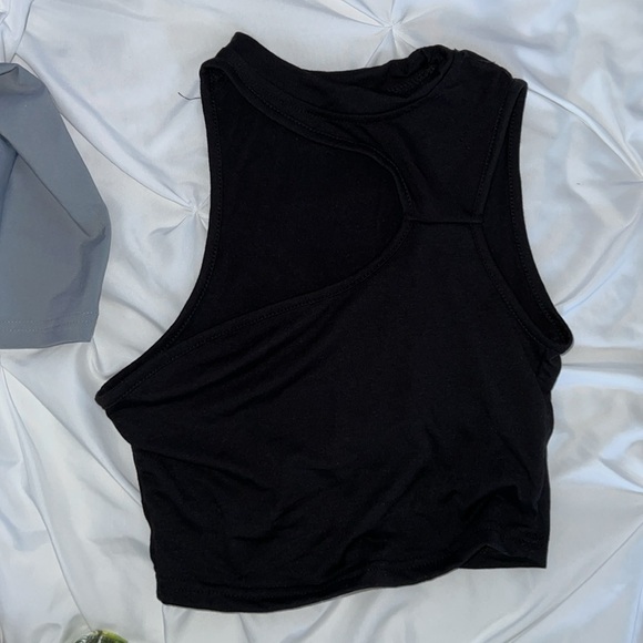Black One-Shoulder Crop Cutout Top (NWOT) - Picture 4 of 4